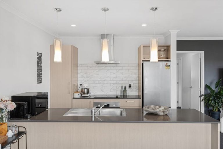 Photo of property in 25 Kare Ariki Place, Pukekohe, 2120