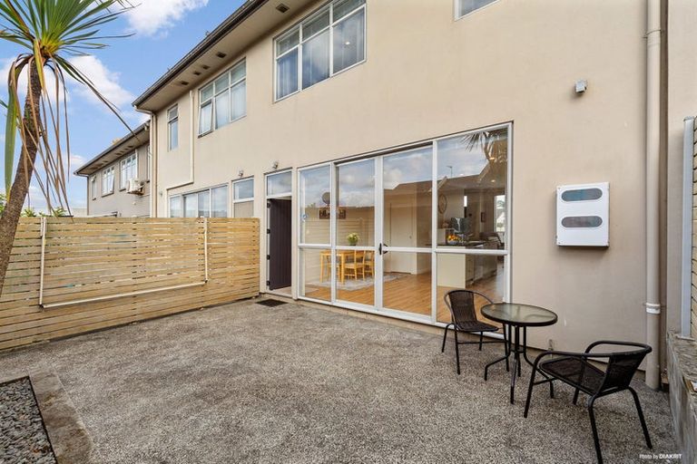 Photo of property in 19 Concepts Way, Flat Bush, Auckland, 2019