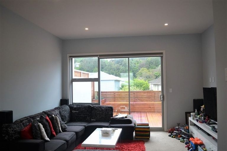 Photo of property in 32u9 Dr Taylor Terrace, Johnsonville, Wellington, 6037