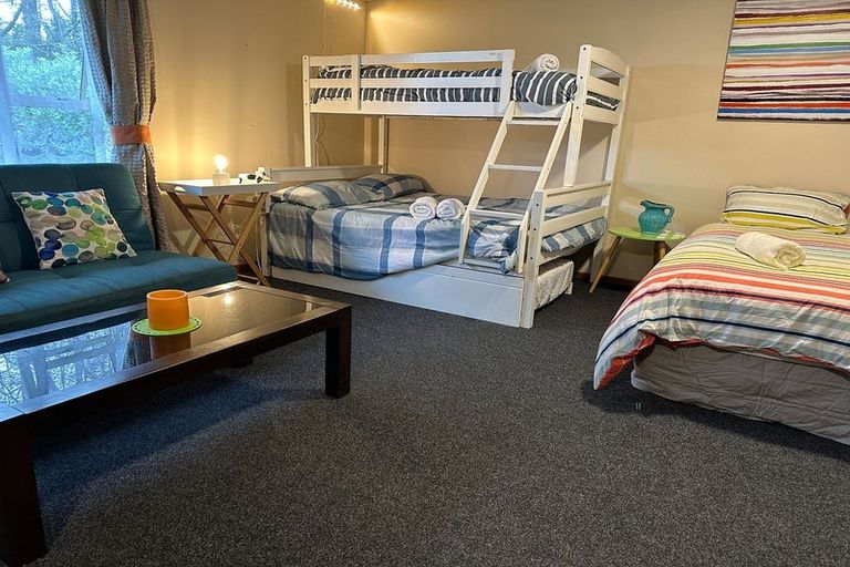 Photo of property in 38 Henson Road, Whitford, Howick, 2571