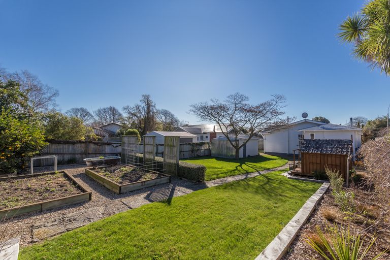 Photo of property in 92 Woodham Road, Linwood, Christchurch, 8062