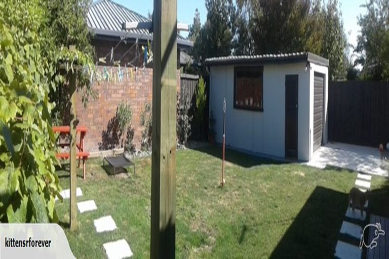 Photo of property in 47 Mackworth Street, Woolston, Christchurch, 8062