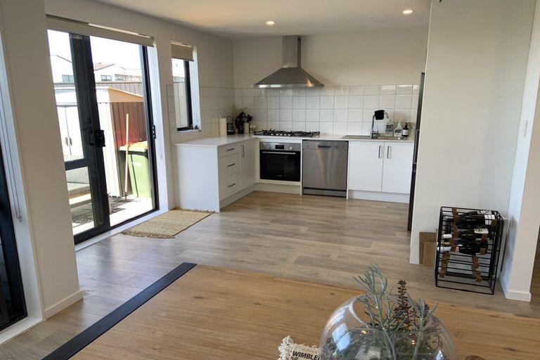 Photo of property in 4 Kaman Seasprite Road, Hobsonville, Auckland, 0616