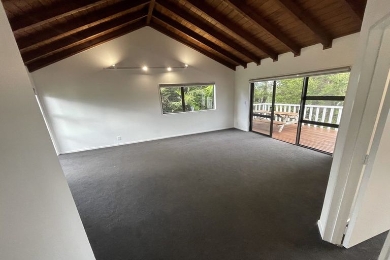 Photo of property in 145 Colwill Road, Massey, Auckland, 0614