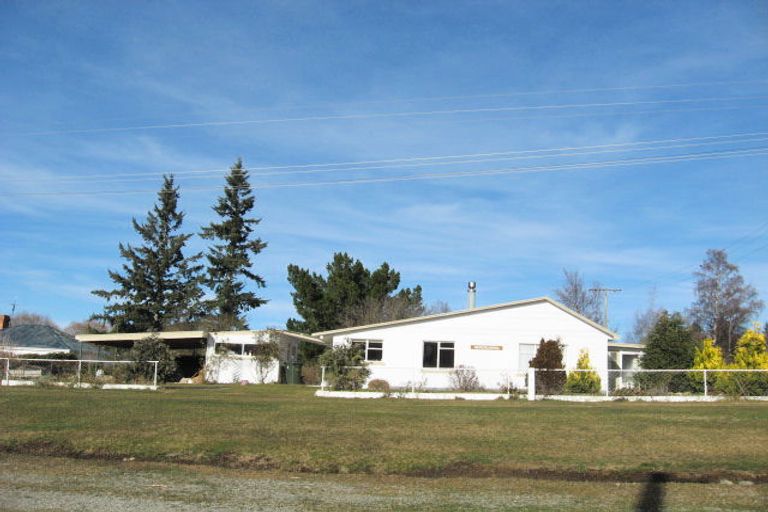 Photo of property in 3 Oughter Street, Naseby, 9396