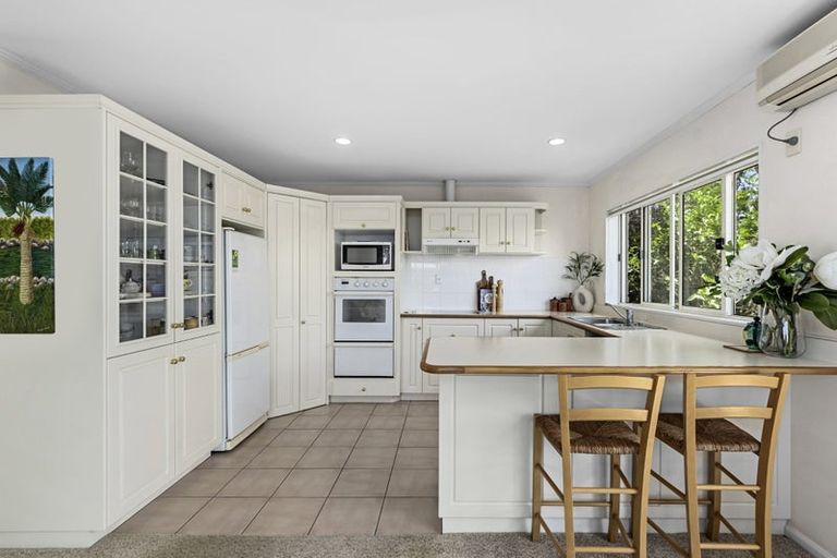 Photo of property in 32 Smiths Road, Matua, Tauranga, 3110