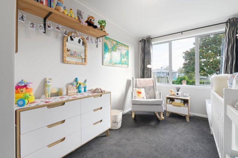 Photo of property in 64 Alfred Street, Fairfield, Hamilton, 3214