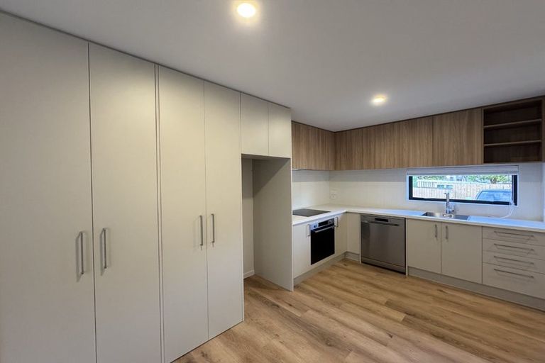 Photo of property in 6/42 Brandon Road, Glen Eden, Auckland, 0602