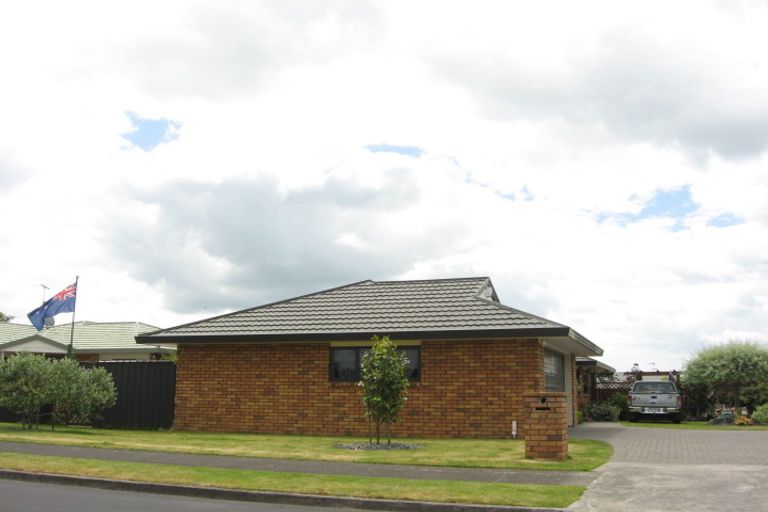 Photo of property in 49a O'connor Drive, Pukekohe, 2120