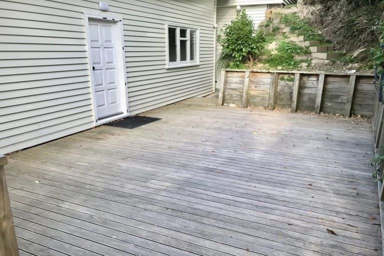 Photo of property in 12 Tawa Street, Eastbourne, Lower Hutt, 5013