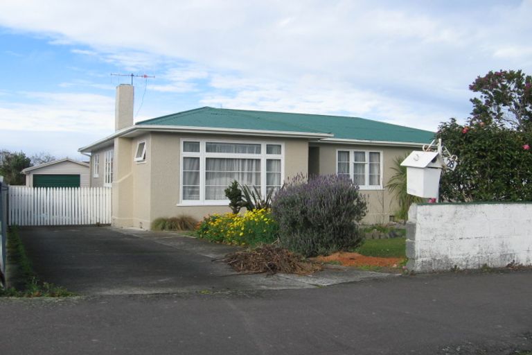 Photo of property in 28 Kipling Street, Roslyn, Palmerston North, 4414