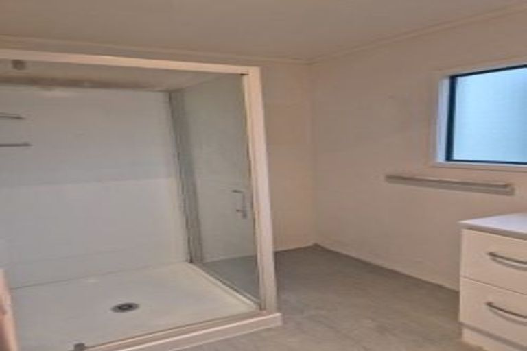 Photo of property in 42 Cobden Street, Gisborne, 4010