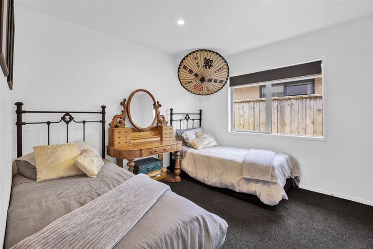 Photo of property in 1 Ta Paora Drive, Bell Block, New Plymouth, 4312