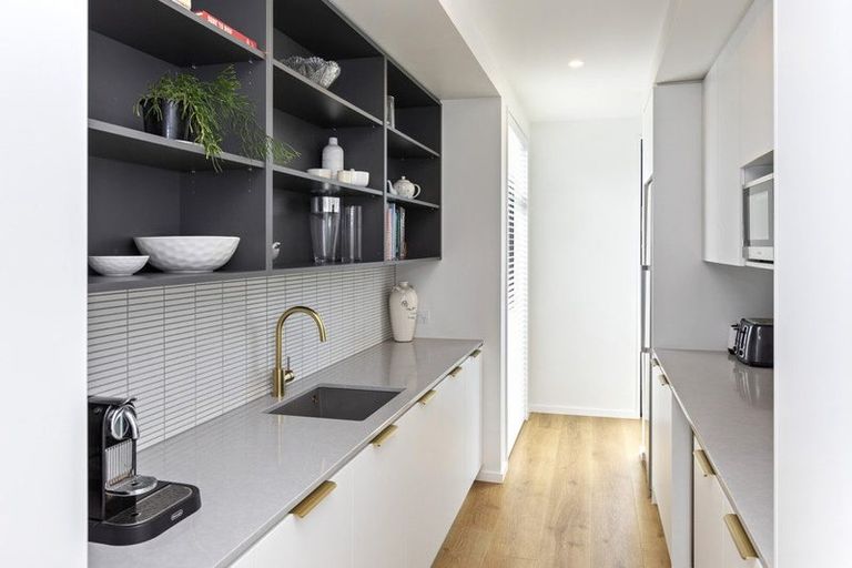 Photo of property in 42 Grayshott Avenue, Casebrook, Christchurch, 8051