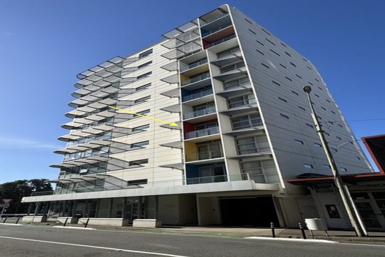 Photo of property in Summit Apartments, 11/184 Molesworth Street, Thorndon, Wellington, 6011
