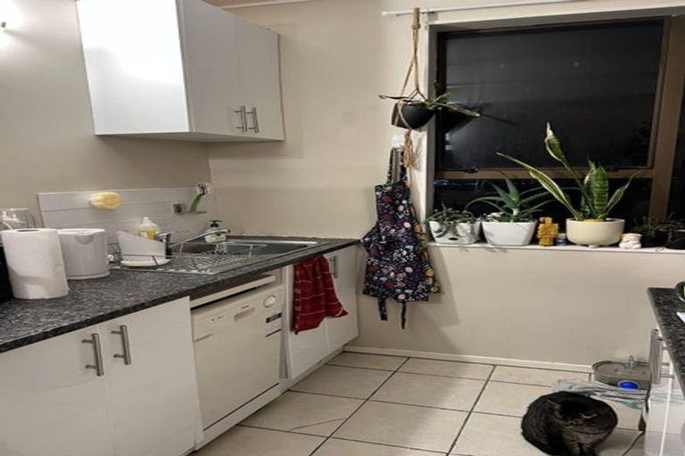 Photo of property in 81 View Road, Houghton Bay, Wellington, 6023