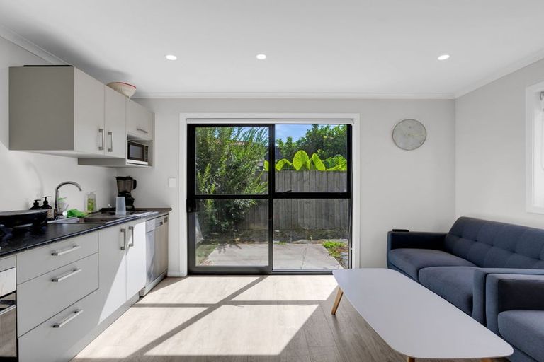 Photo of property in 2/54 Helena Road, Hillcrest, Hamilton, 3216