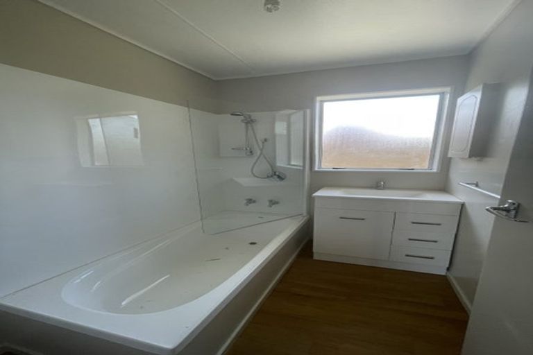 Photo of property in 30 Perth Street, Levin, 5510