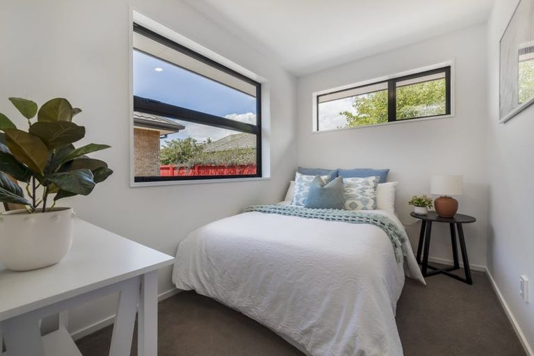 Photo of property in 2/23 Cutts Road, Russley, Christchurch, 8042