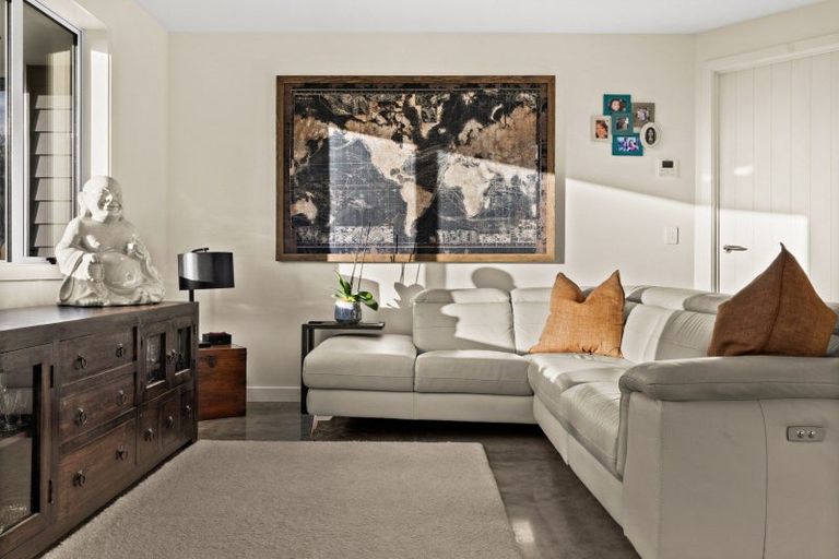 Photo of property in 204 Eskridge Drive, Eskdale, Napier, 4182