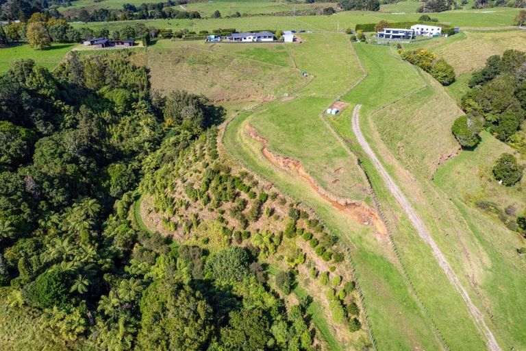 Photo of property in 51 Wilson Road, Urenui, 4375