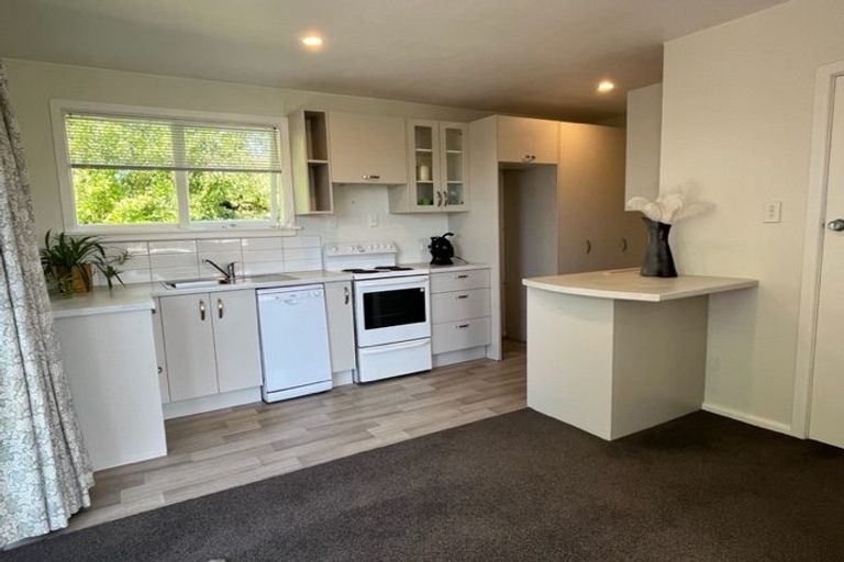 Photo of property in 2/16 Cutts Road, Russley, Christchurch, 8042
