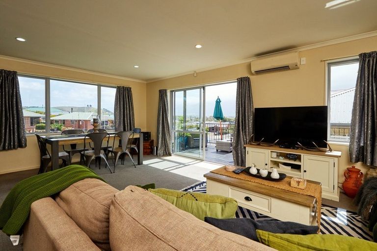 Photo of property in 4 Fyffe Avenue, Kaikoura, 7300