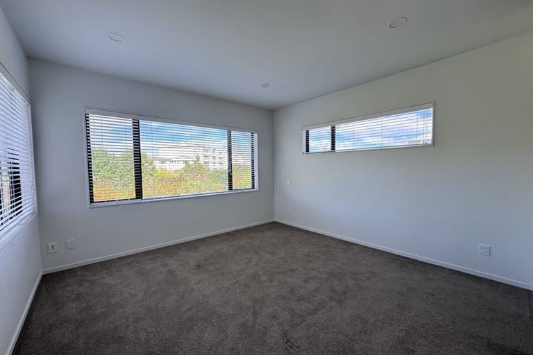 Photo of property in 88 Arran Drive, Orewa, 0931