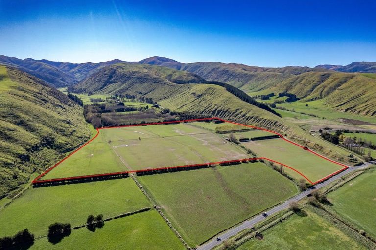 Photo of property in 65 Prices Valley Road, Prices Valley, Little River, 7591