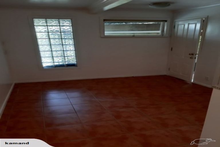 Photo of property in 41 Hatherlow Street, Glenfield, Auckland, 0629