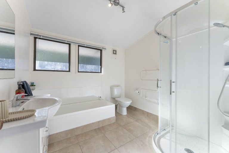 Photo of property in 3 Smart Terrace, Saint Johns Hill, Whanganui, 4500