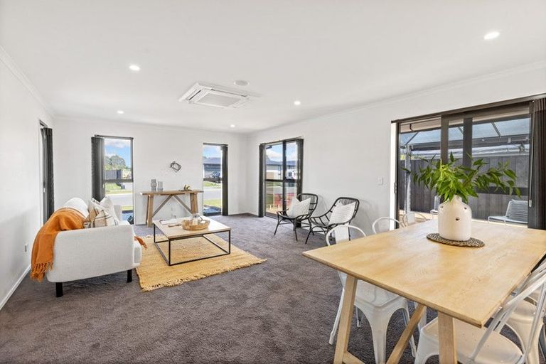 Photo of property in 52 Hardingstone Drive, Rolleston, 7615