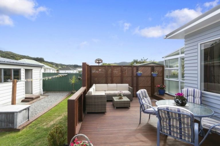 Photo of property in 3 Kent Street, Wainuiomata, Lower Hutt, 5014