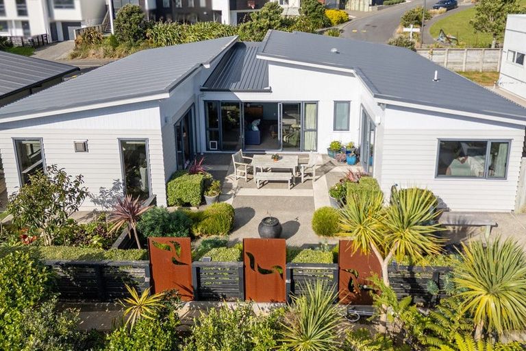 Photo of property in 29 Lacebark Lane, Woodridge, Wellington, 6037