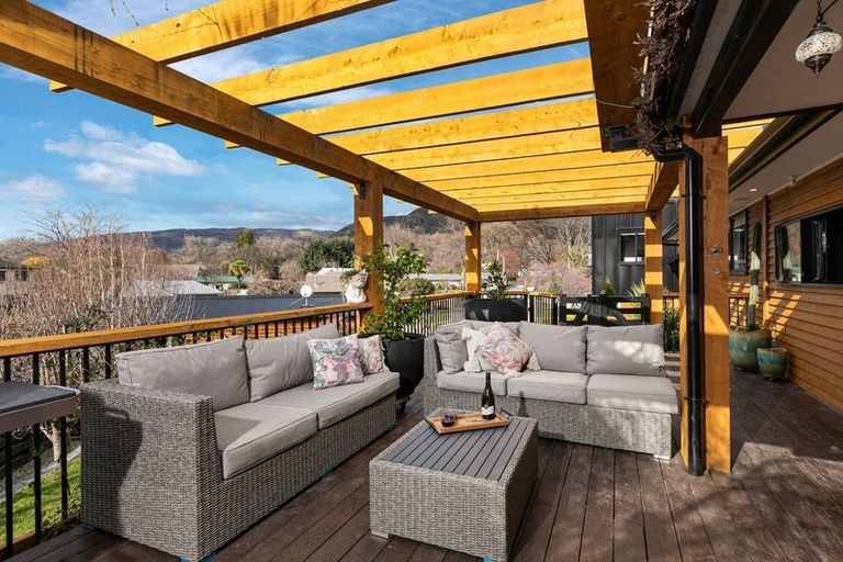 Photo of property in 54 Bills Way, Wanaka, 9305