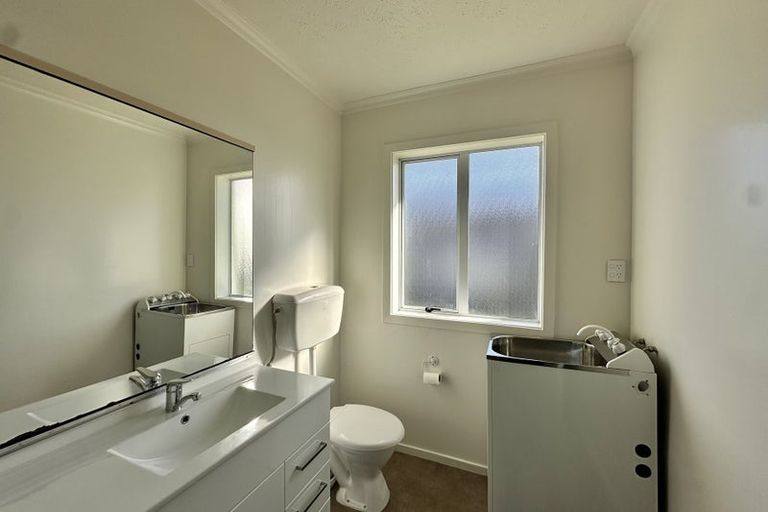 Photo of property in 75 Weka Street, Waikiwi, Invercargill, 9810