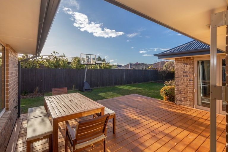 Photo of property in 12 Goldie Place, Rolleston, 7614