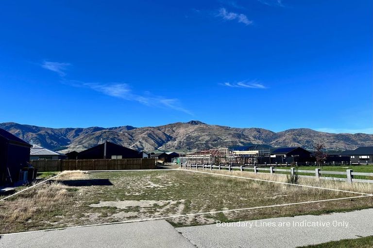 Photo of property in 33 Longview Drive, Lake Hawea, 9382