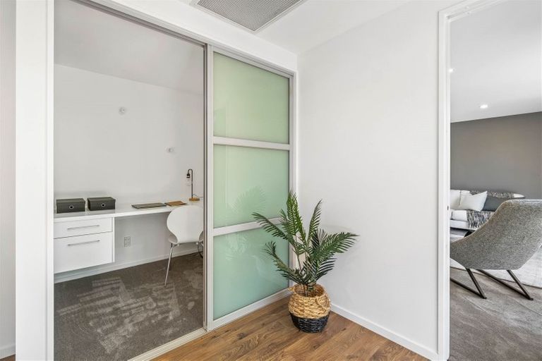 Photo of property in 829a Ferry Road, Woolston, Christchurch, 8023