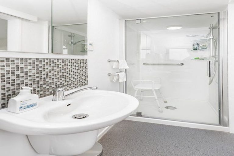 Photo of property in 25 Homebush Road, Khandallah, Wellington, 6035