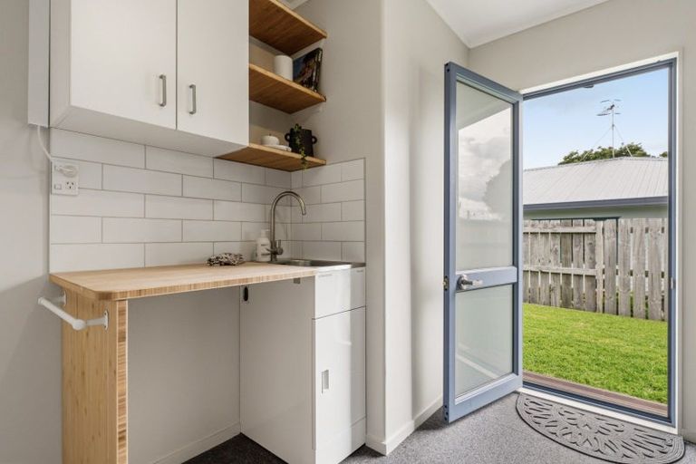 Photo of property in 16 Kaimanawa Street, Mount Maunganui, 3116