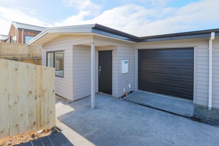 Photo of property in 19u2 Onukutara Place, Huntington, Hamilton, 3281