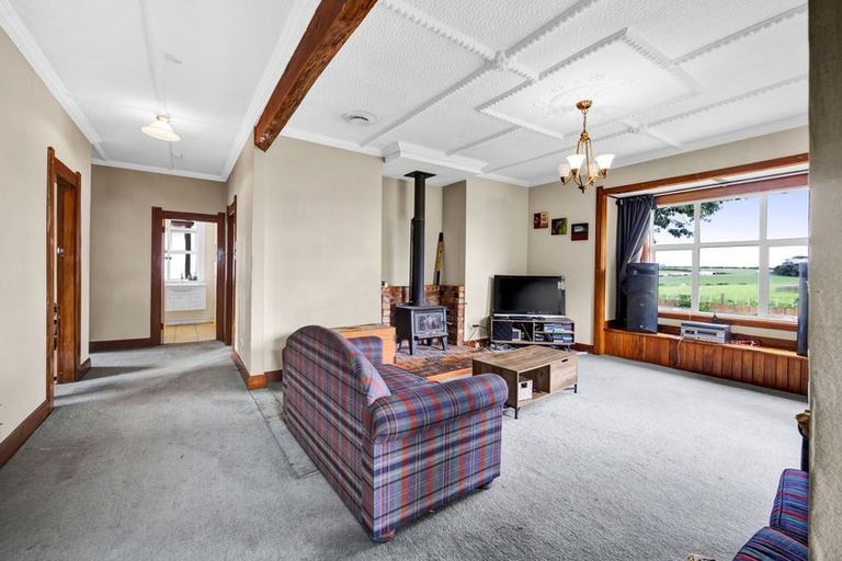 Photo of property in 570 South Road, Hawera, 4672