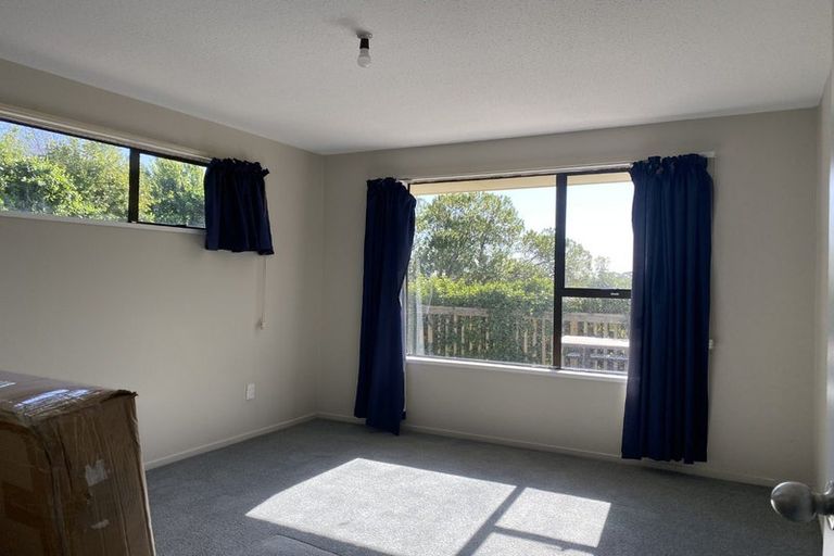 Photo of property in 38 Penruddock Rise, Westmorland, Christchurch, 8025