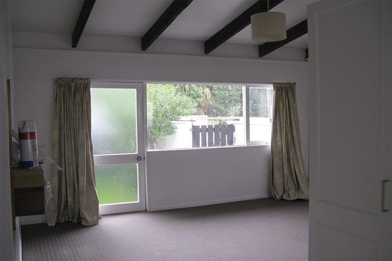 Photo of property in 8/23 Frederick Street, Waltham, Christchurch, 8011