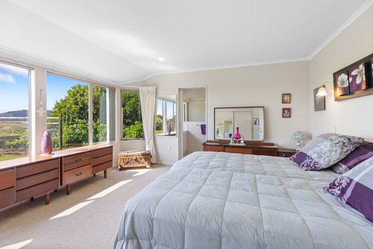 Photo of property in 41 Plateau Heights, Mount Maunganui, 3116
