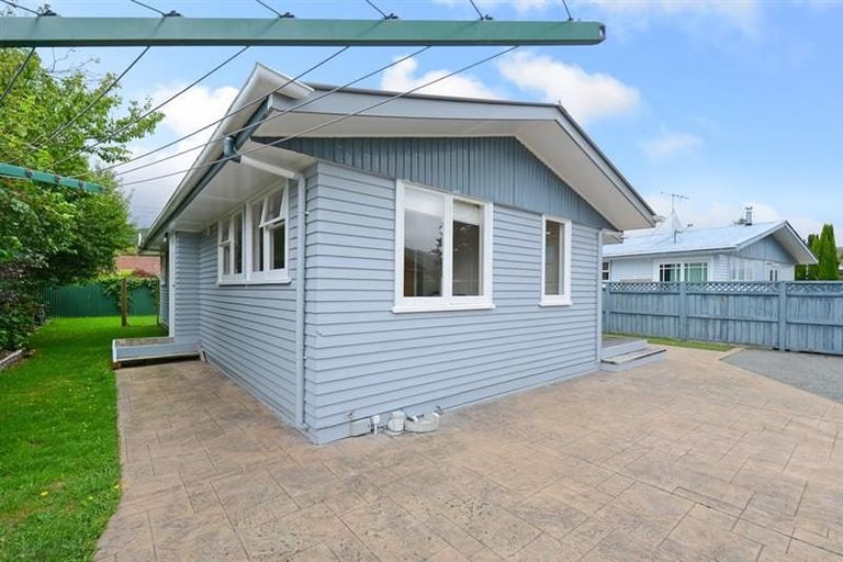 Photo of property in 7b Hood Avenue, Heretaunga, Upper Hutt, 5018