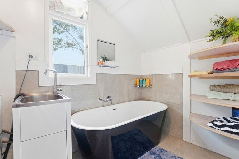 Photo of property in 230 Heads Road, Gonville, Whanganui, 4501