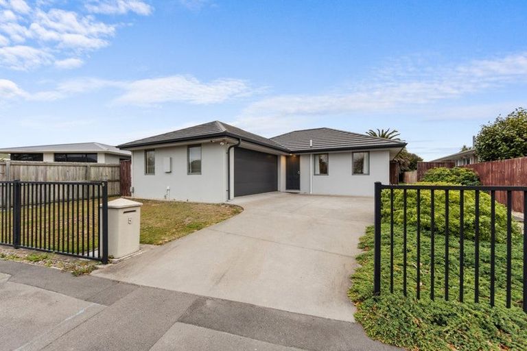 Photo of property in 5 Royalist Avenue, North New Brighton, Christchurch, 8083