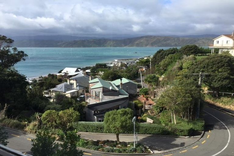 Photo of property in 6 Fettes Crescent, Seatoun, Wellington, 6022